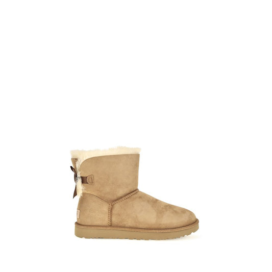 UGG Beige Calf Leather Bos Taurus Ankle Boots