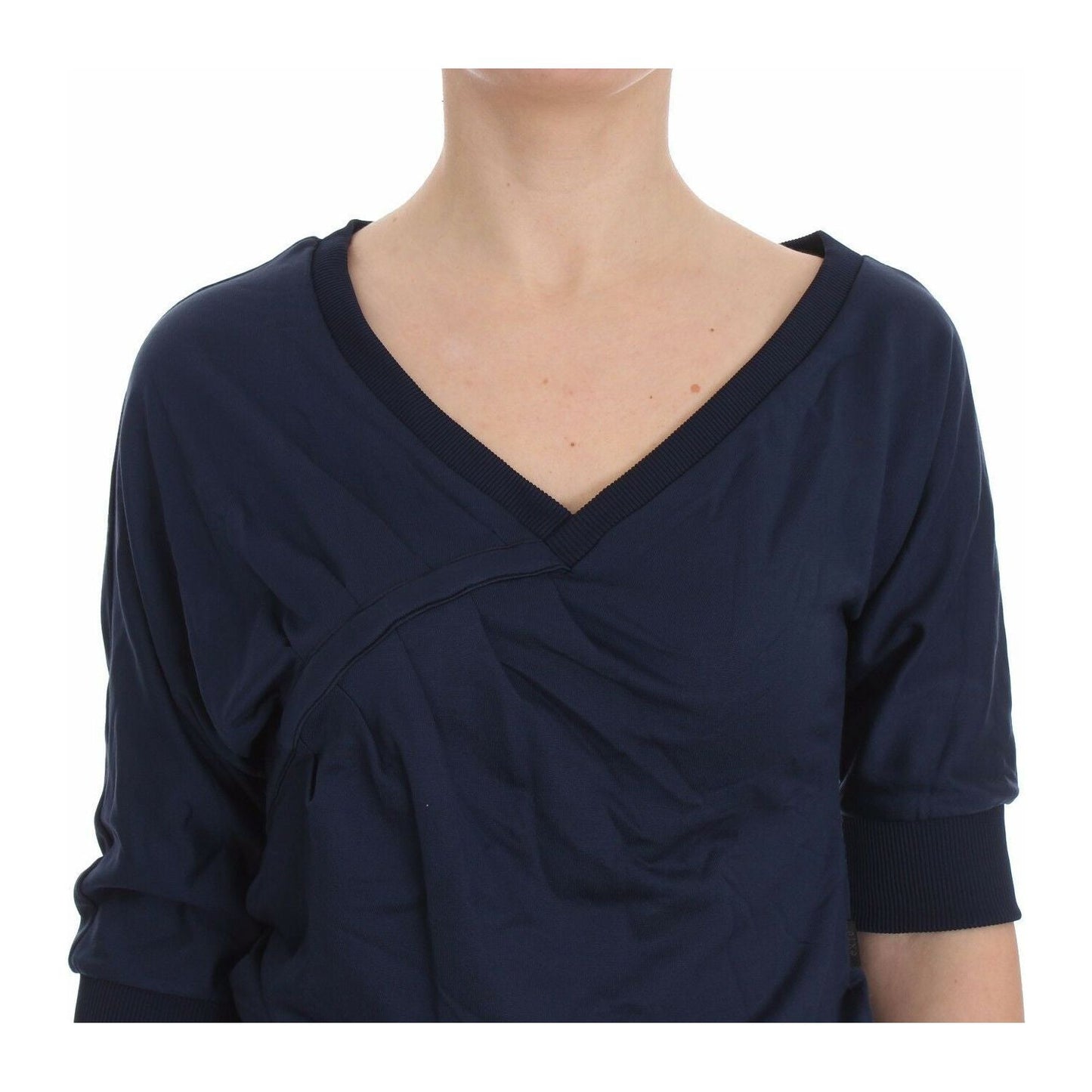 Exte Elegant Deep V-Neck Sweater in Blue Exte