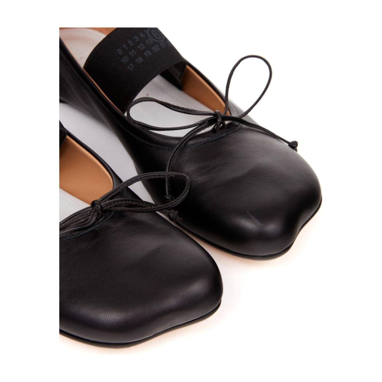 MM6 Maison Margiela Flat shoes Black Flat Shoes MM6 Maison Margiela