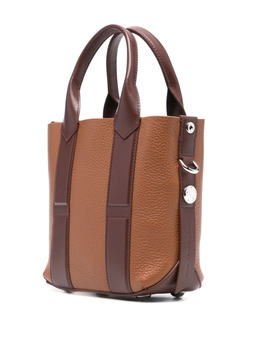 Front view with bag zipped and handles upright.