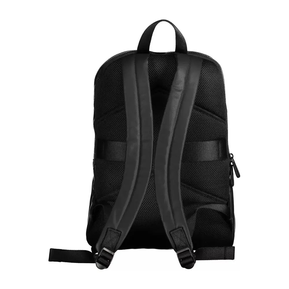 Front view with bag zipped and handles upright.