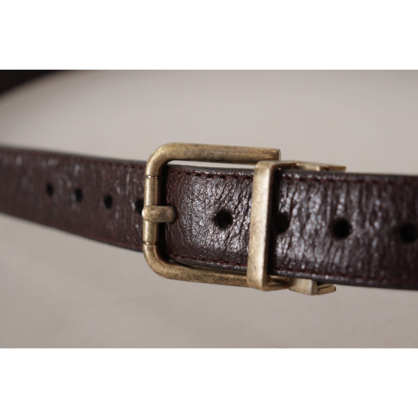 Dolce & Gabbana Elegant Leather Belt with Engraved Buckle Dolce & Gabbana