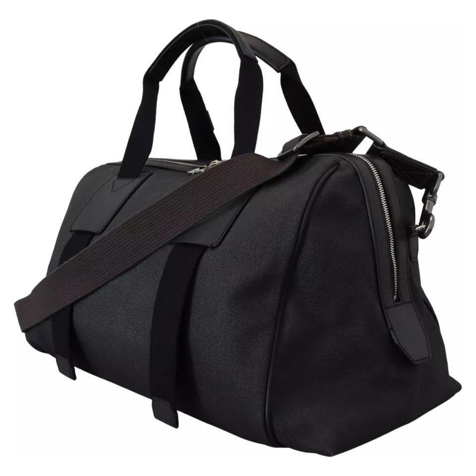 Front view with bag zipped and handles upright.