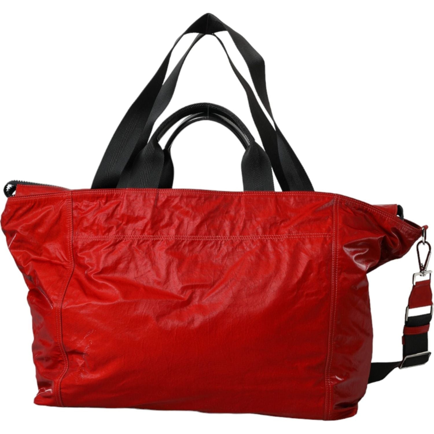 Front view with bag zipped and handles upright.