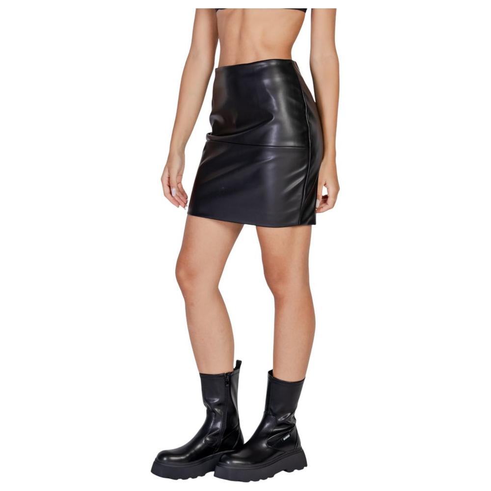 ICHI Black Polyethylene Skirt ICHI