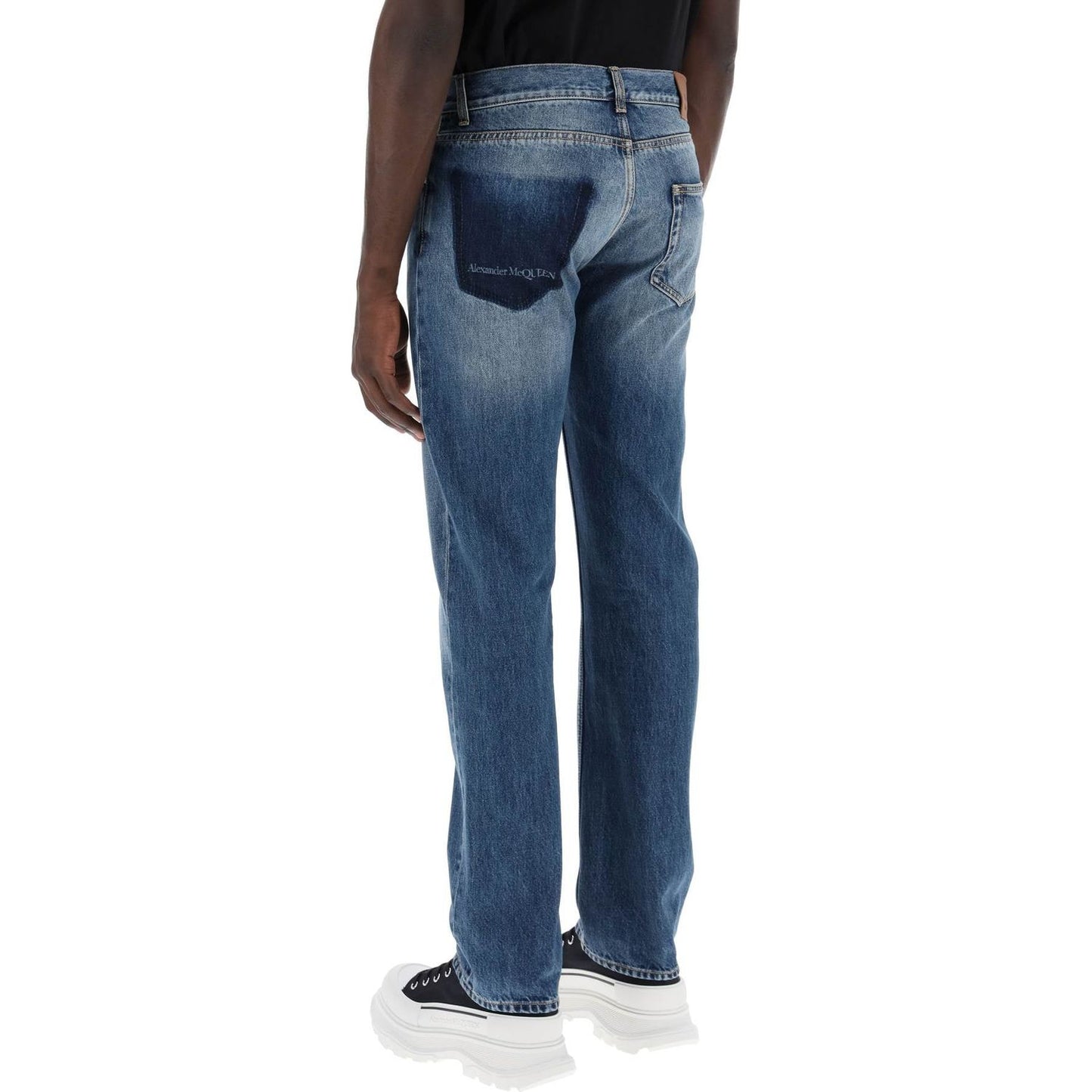 Alexander Mcqueen straight leg jeans with faux pocket on the back. Jeans Alexander Mcqueen