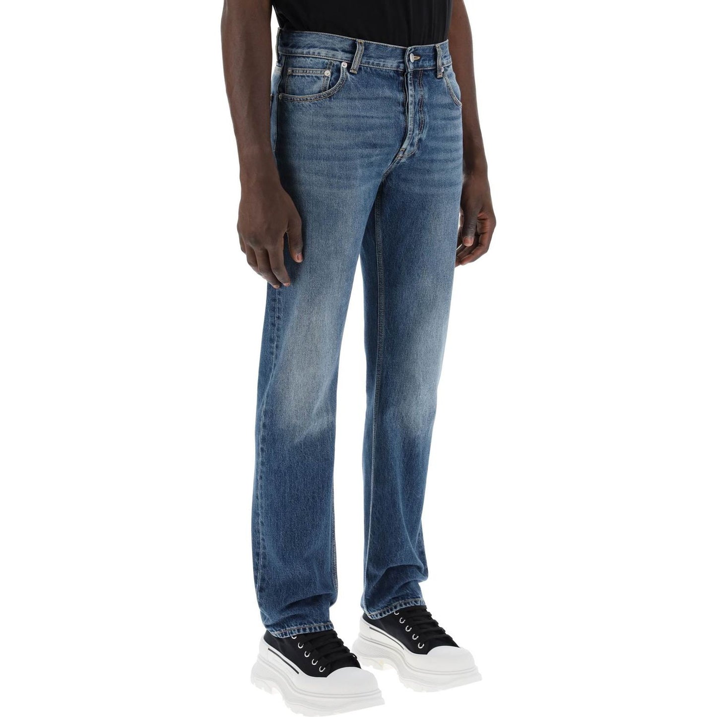 Alexander Mcqueen straight leg jeans with faux pocket on the back. Jeans Alexander Mcqueen