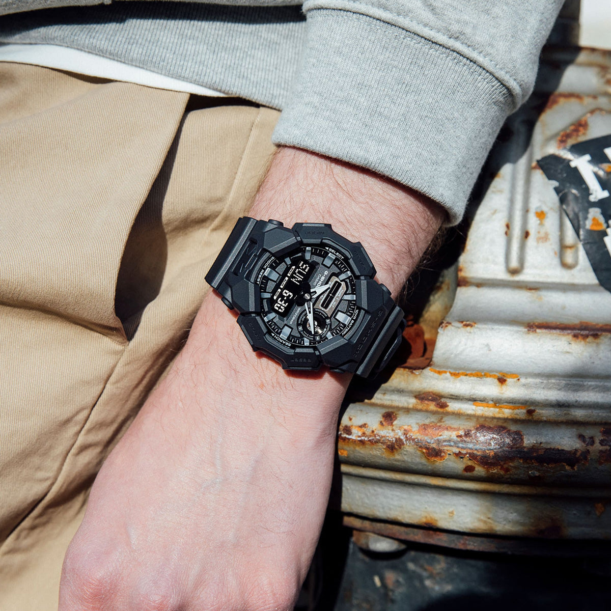 CASIO G-SHOCK Mod. NEW RUGGED BASIC Digital 10-Year Battery