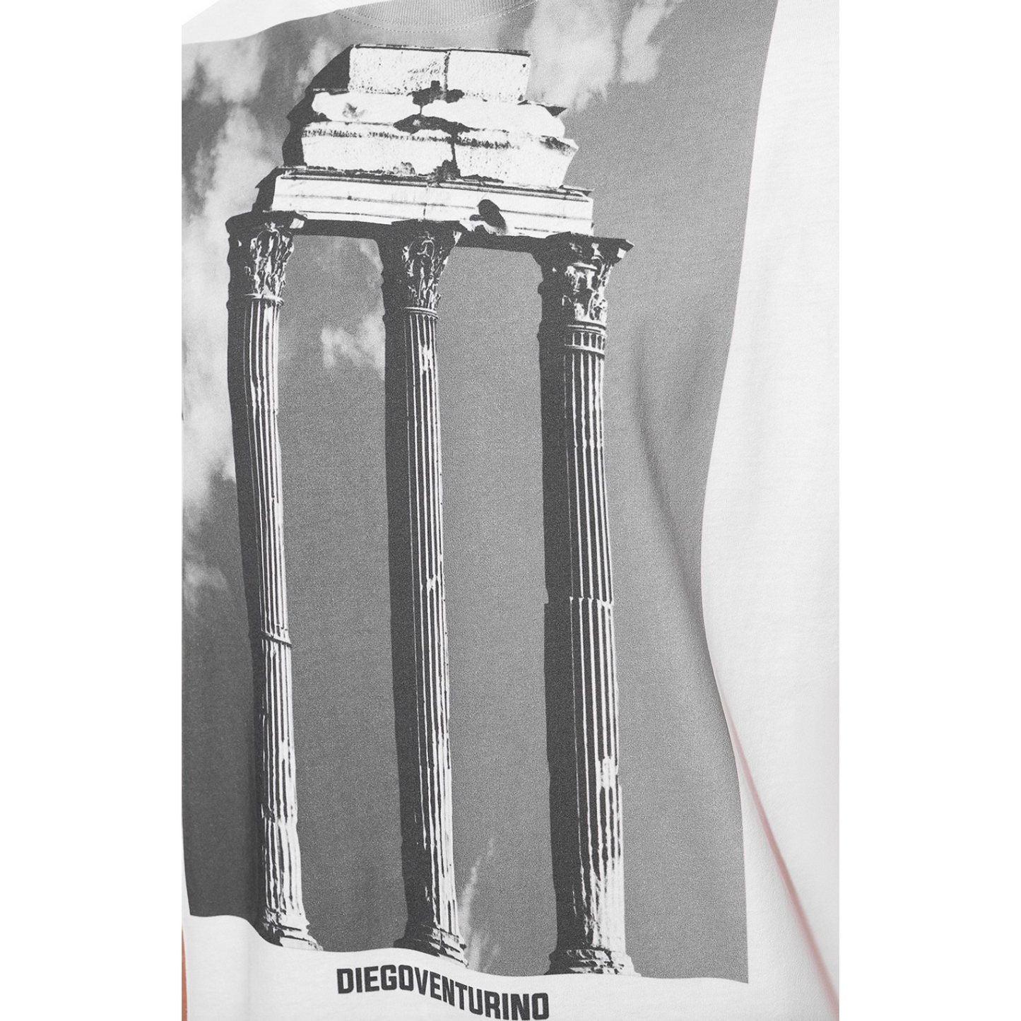 Diego Venturino | White Cotton T-Shirt | McRichard Designer Brands